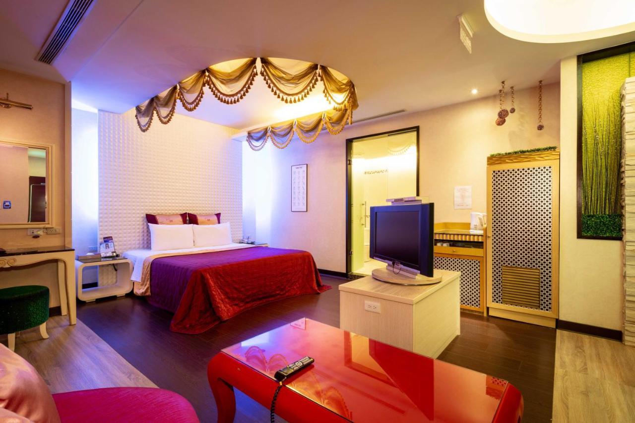 Only Love Motel Xindian Luaran gambar