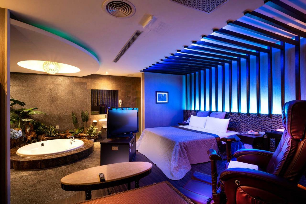 Only Love Motel Xindian Luaran gambar